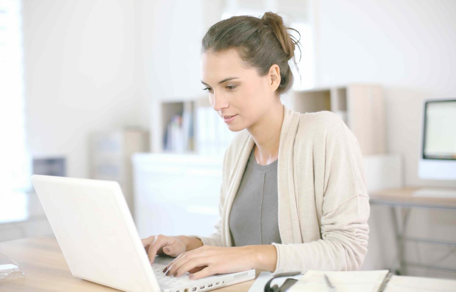 Expense management process at Caxaqua